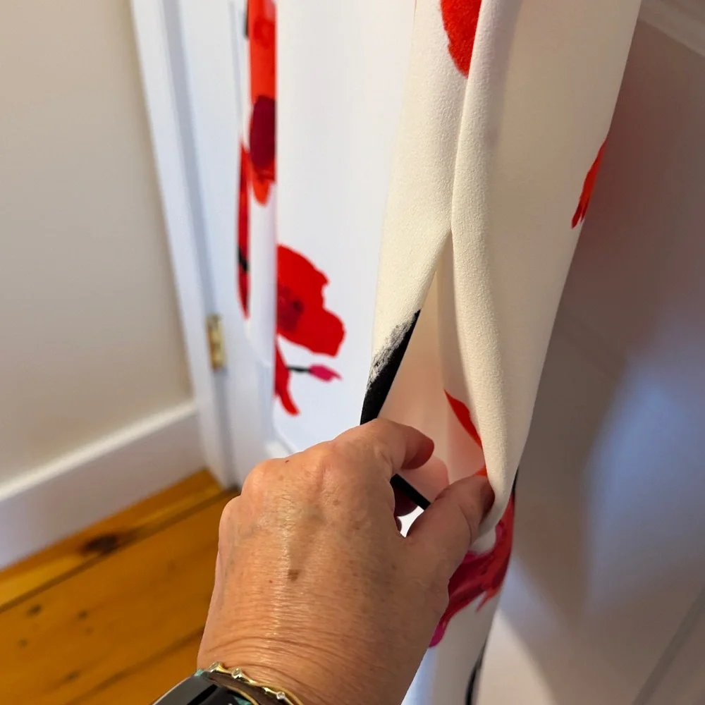 Lauren Ralph Lauren White Dress with Red Floral Print Size 10 - Picture 3 of 8